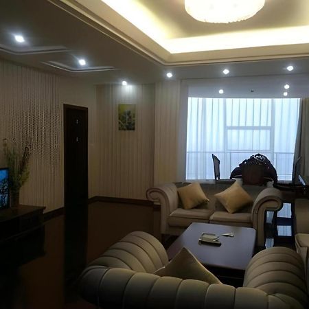 Greentree Inn Tianjin Wuqing Distric Bohai Market Dış mekan fotoğraf