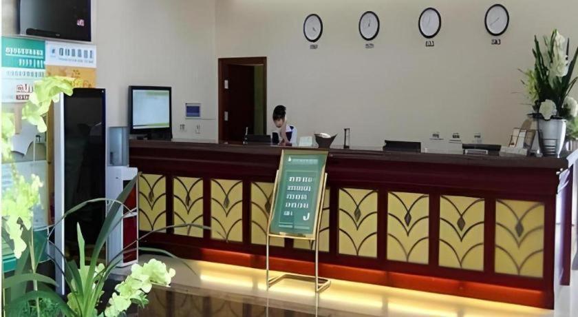 Greentree Inn Tianjin Wuqing Distric Bohai Market Dış mekan fotoğraf