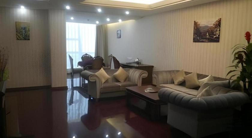 Greentree Inn Tianjin Wuqing Distric Bohai Market Dış mekan fotoğraf