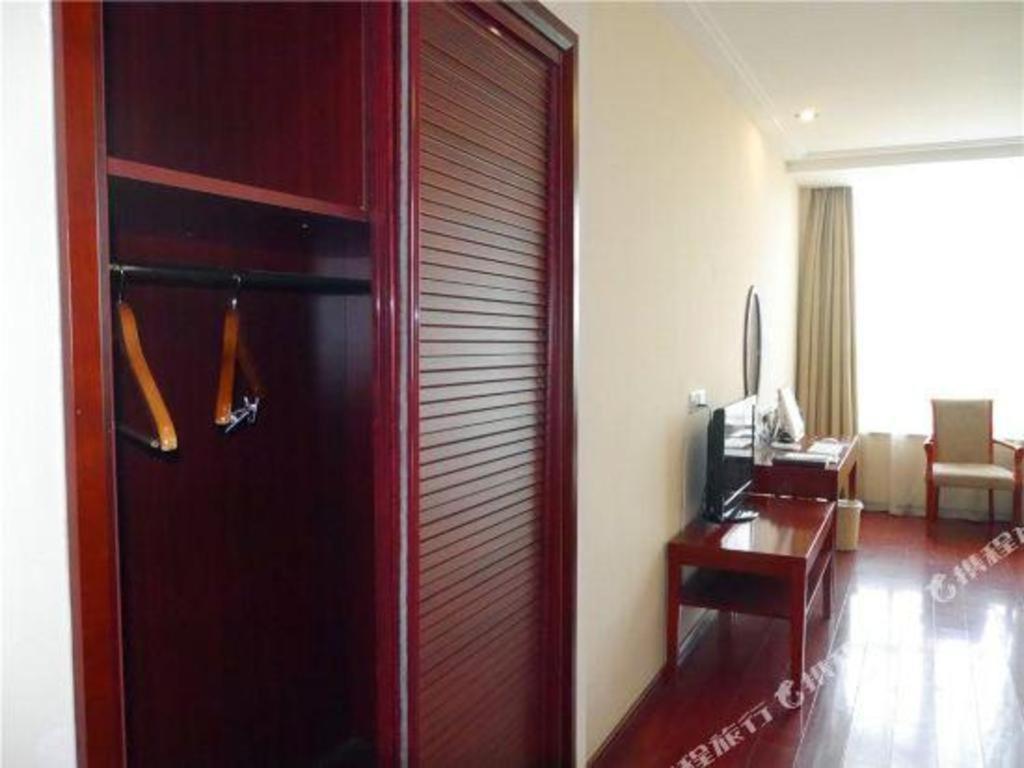 Greentree Inn Tianjin Wuqing Distric Bohai Market Dış mekan fotoğraf